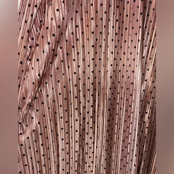 PrettyLittleThing Polka Dot Summer Dress - Picture 2 of 4